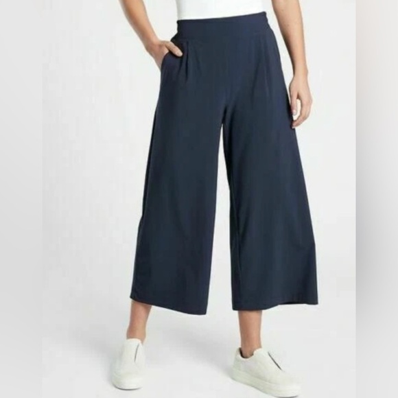 Athleta Pants - Athleta Brooklyn Heights Cropped Navy Blue Wide-Leg Women's Pants (16)